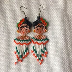 NWOT Mexican Frida Kahlo Earrings